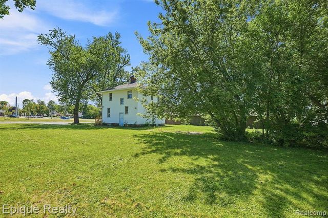 1311 Scott Avenue, Port Huron, MI 48060