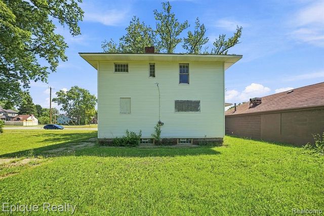 1311 Scott Avenue, Port Huron, MI 48060