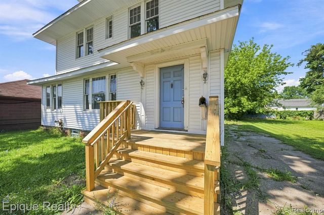 1311 Scott Avenue, Port Huron, MI 48060