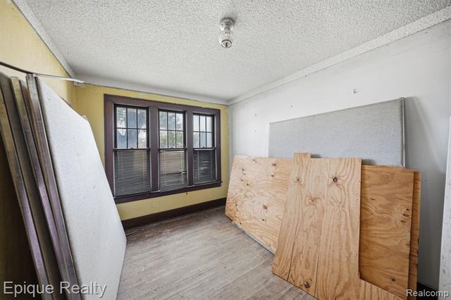 1311 Scott Avenue, Port Huron, MI 48060