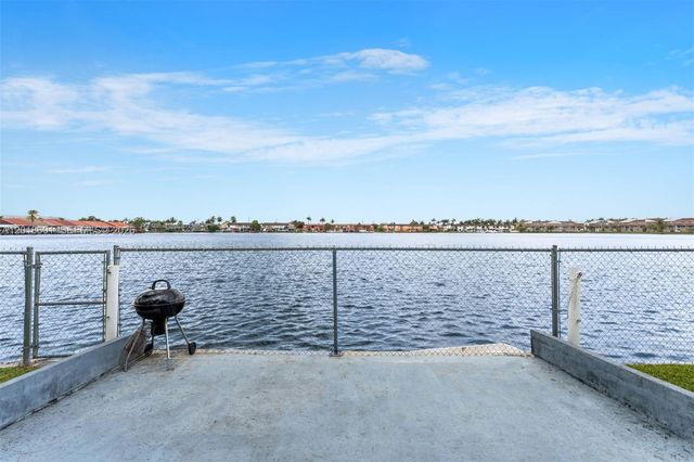 5706 W 26th Ave 5706, Hialeah, FL 33016