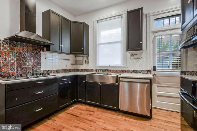30 R ST NE, Washington, DC 20002