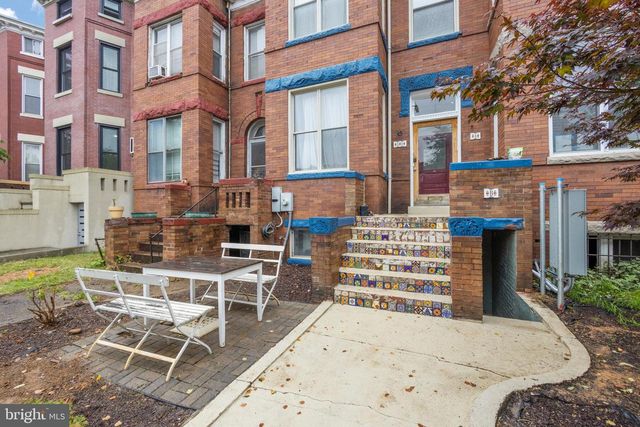 30 R ST NE, Washington, DC 20002