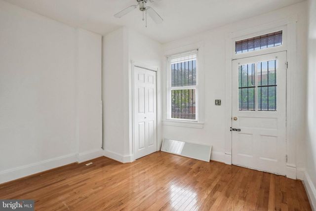30 R ST NE, Washington, DC 20002