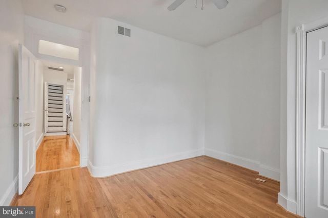 30 R ST NE, Washington, DC 20002