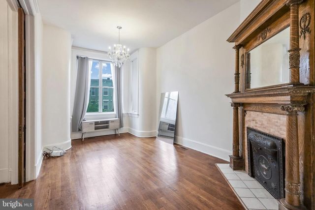 30 R ST NE, Washington, DC 20002