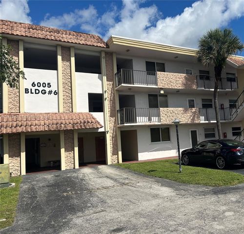 6005 Del Lago Cir 210, Sunrise, FL 33313