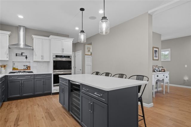 81 Golden View Drive, Johnston, RI 02919