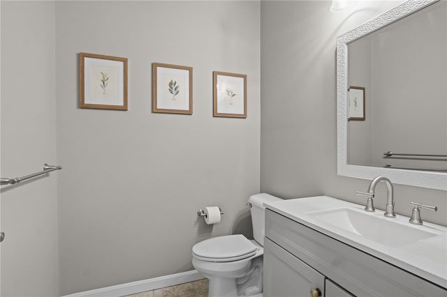81 Golden View Drive, Johnston, RI 02919