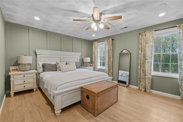 81 Golden View Drive, Johnston, RI 02919