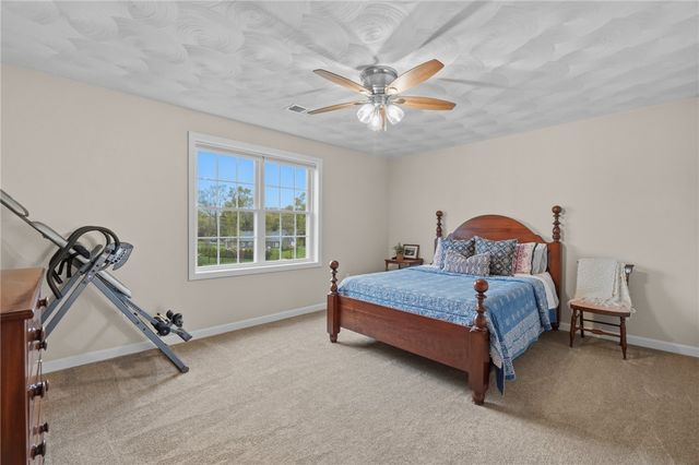 81 Golden View Drive, Johnston, RI 02919