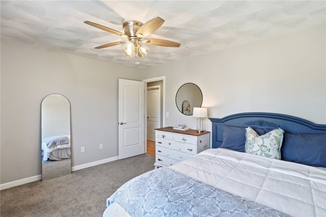 81 Golden View Drive, Johnston, RI 02919
