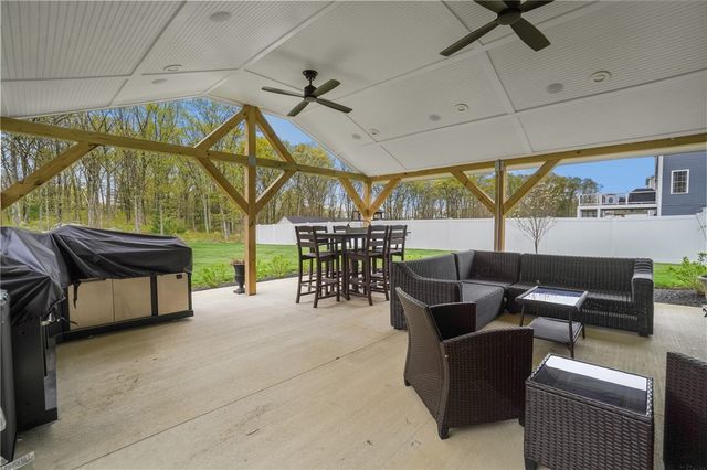 81 Golden View Drive, Johnston, RI 02919