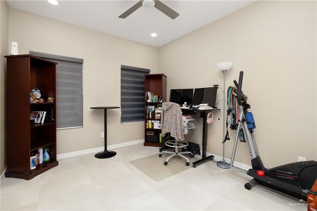 6000 N Rayo Del Sol Street, Edinburg, TX 78542