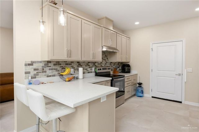 6000 N Rayo Del Sol Street, Edinburg, TX 78542