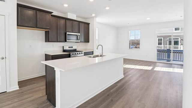 1313 Foxglove Drive, Bartlett, IL 60103