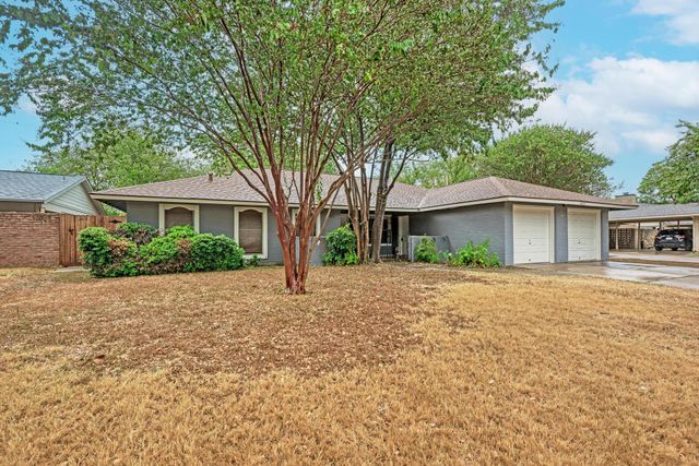 8103 Exmoor DR B, Austin, TX 78757