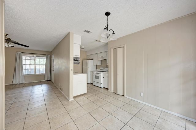8103 Exmoor DR B, Austin, TX 78757