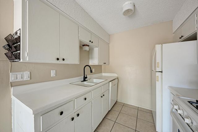 8103 Exmoor DR B, Austin, TX 78757