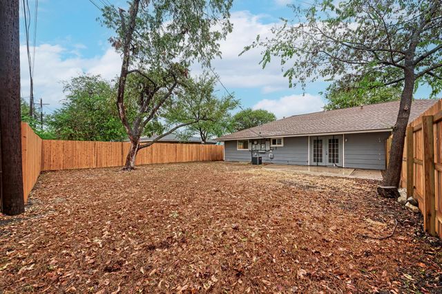 8103 Exmoor DR B, Austin, TX 78757