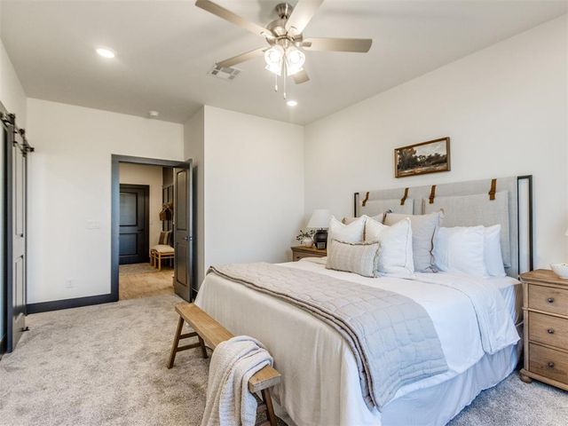 2309 Los Angeles Avenue, Edmond, OK 73034