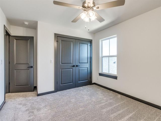 2309 Los Angeles Avenue, Edmond, OK 73034
