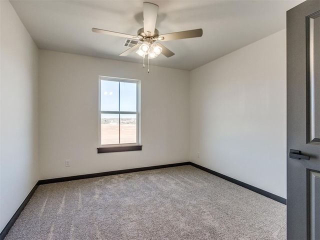 2309 Los Angeles Avenue, Edmond, OK 73034