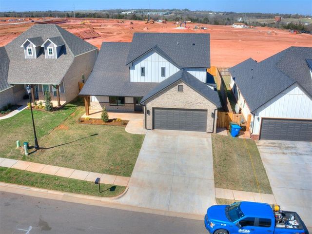 2309 Los Angeles Avenue, Edmond, OK 73034