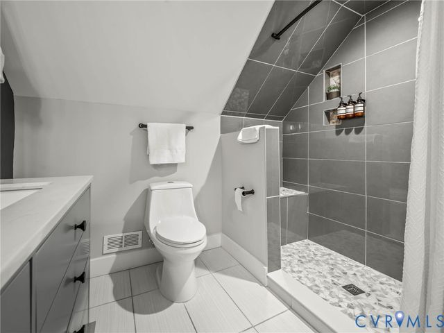 14 E 36th St, Richmond, VA 23224