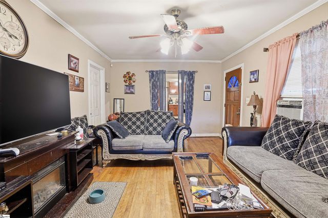 216 Glenn Road, Greenville, SC 29607