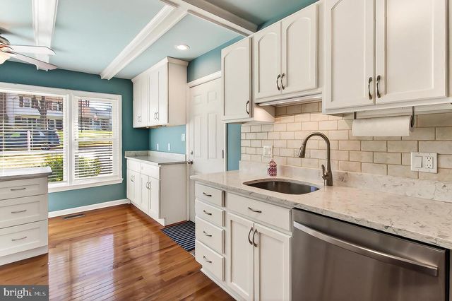 8010 ROCKWOOD CT, Springfield, VA 22153