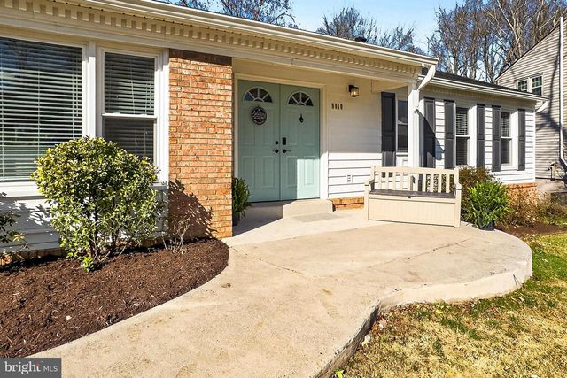 8010 ROCKWOOD CT, Springfield, VA 22153