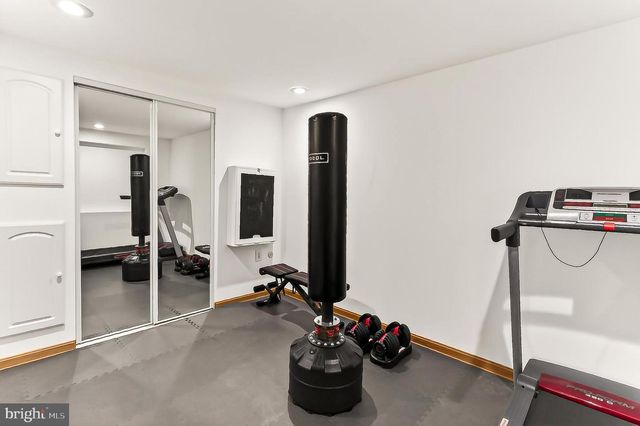 8010 ROCKWOOD CT, Springfield, VA 22153