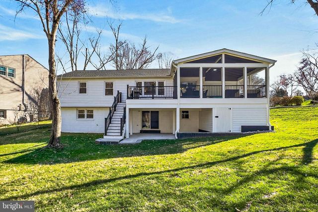 8010 ROCKWOOD CT, Springfield, VA 22153