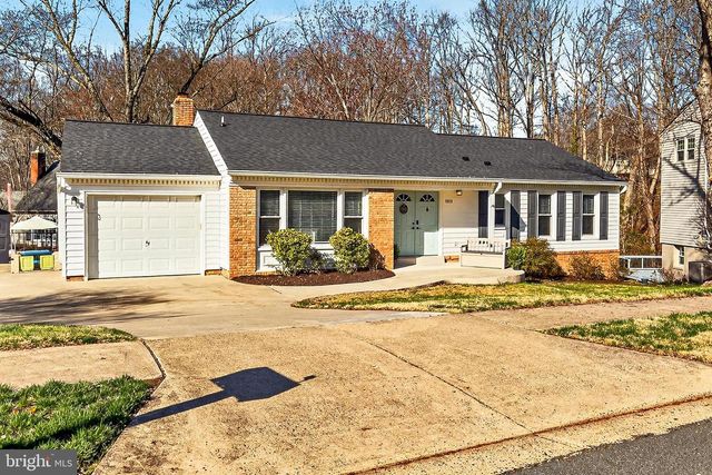 8010 ROCKWOOD CT, Springfield, VA 22153