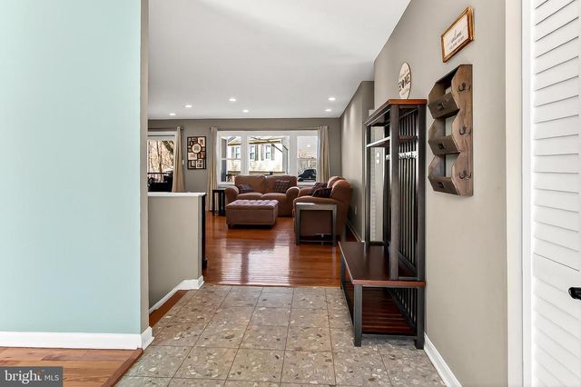 8010 ROCKWOOD CT, Springfield, VA 22153