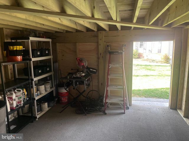 8010 ROCKWOOD CT, Springfield, VA 22153