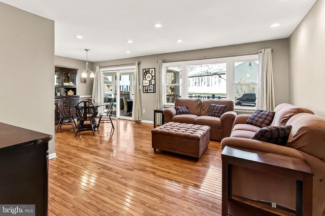 8010 ROCKWOOD CT, Springfield, VA 22153