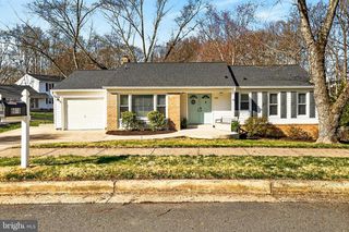 8010 ROCKWOOD CT, Springfield, VA 22153