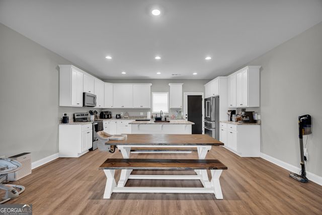 156 Neal Little Road, Carnesville, GA 30521