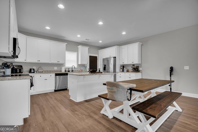 156 Neal Little Road, Carnesville, GA 30521