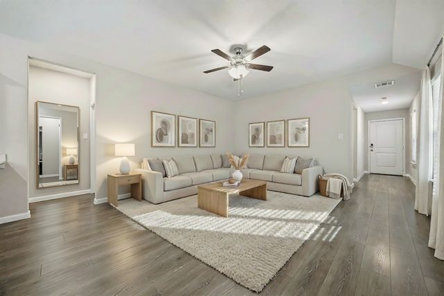3921 Oak Creek Circle, Denison, TX 75020