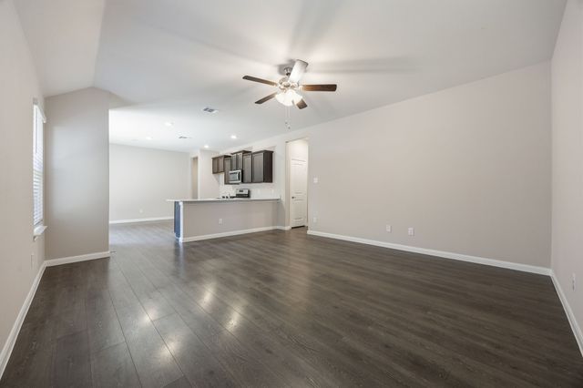 3921 Oak Creek Circle, Denison, TX 75020