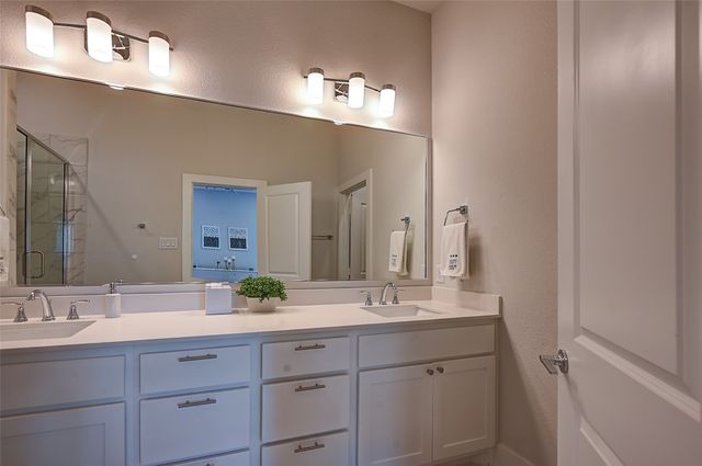 1028 Cavour Place, Dallas, TX 75204