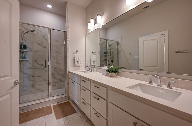 1028 Cavour Place, Dallas, TX 75204