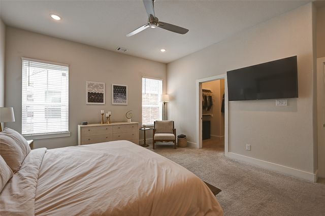 1028 Cavour Place, Dallas, TX 75204