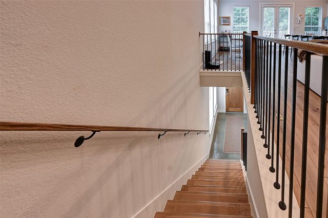 1028 Cavour Place, Dallas, TX 75204