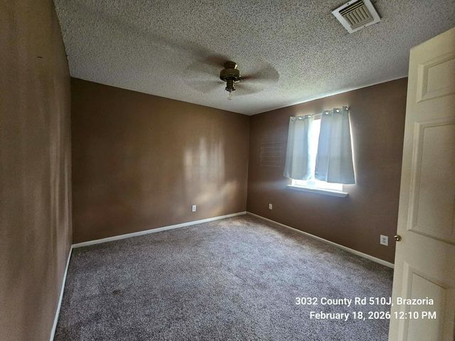 3032 County Road 510j, Brazoria, TX 77422