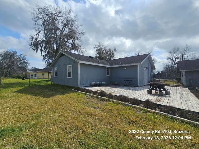 3032 County Road 510j, Brazoria, TX 77422