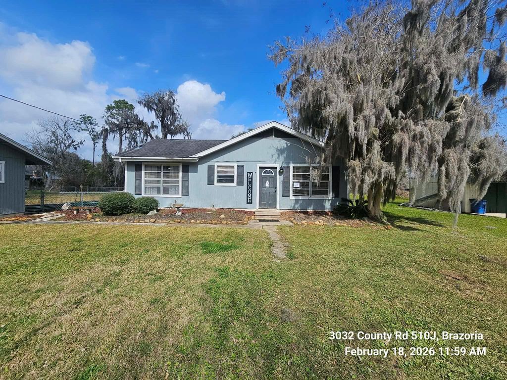 3032 County Road 510j, Brazoria, TX 77422